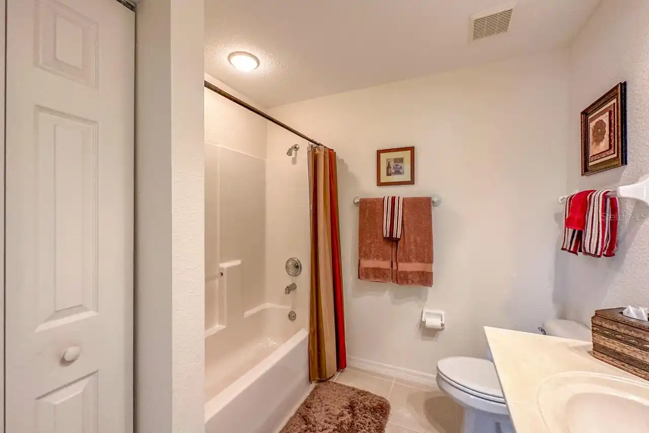 Listing Photo 25