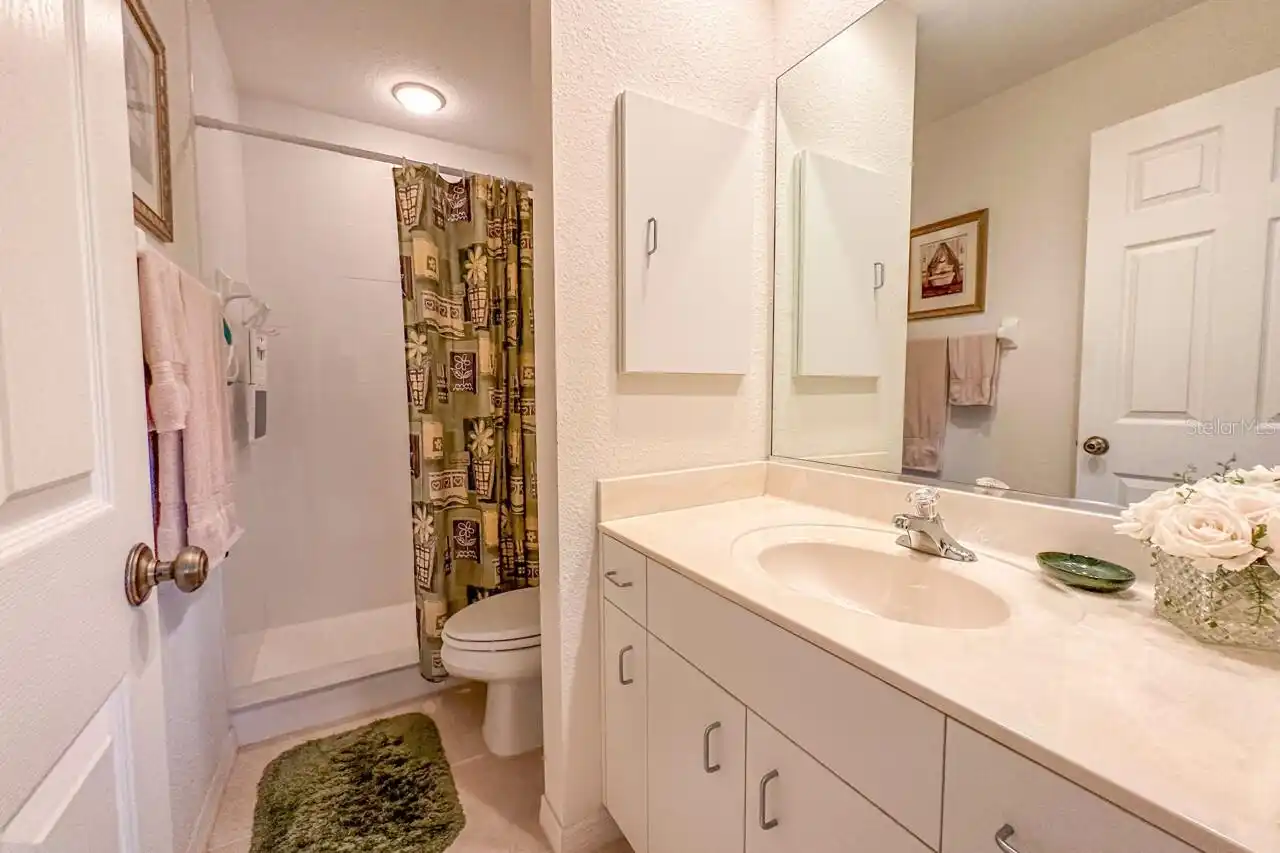 Listing Photo 15