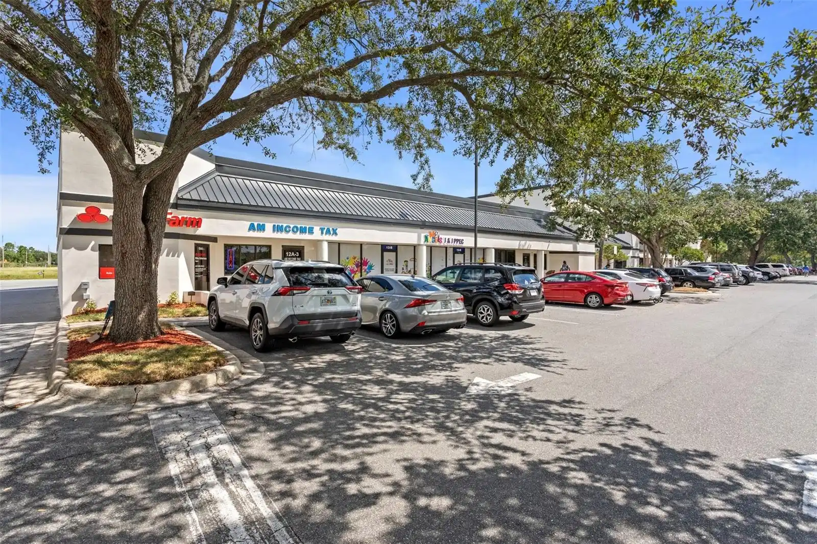 Listing Photo 17