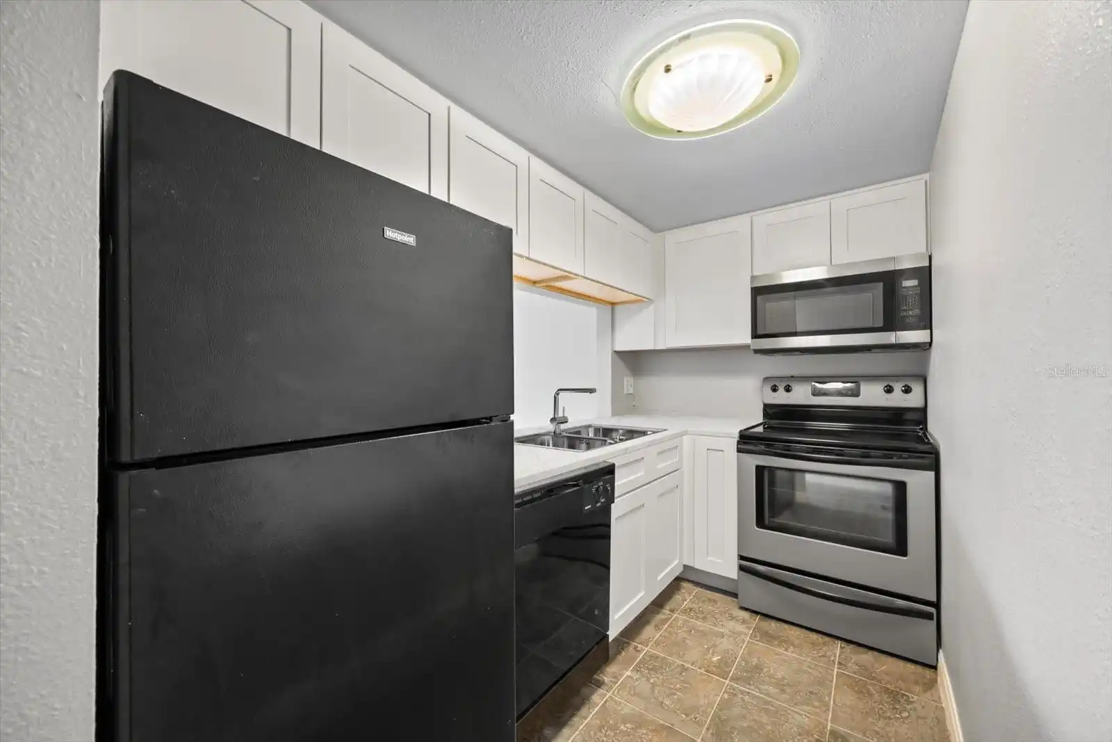Listing Photo 6