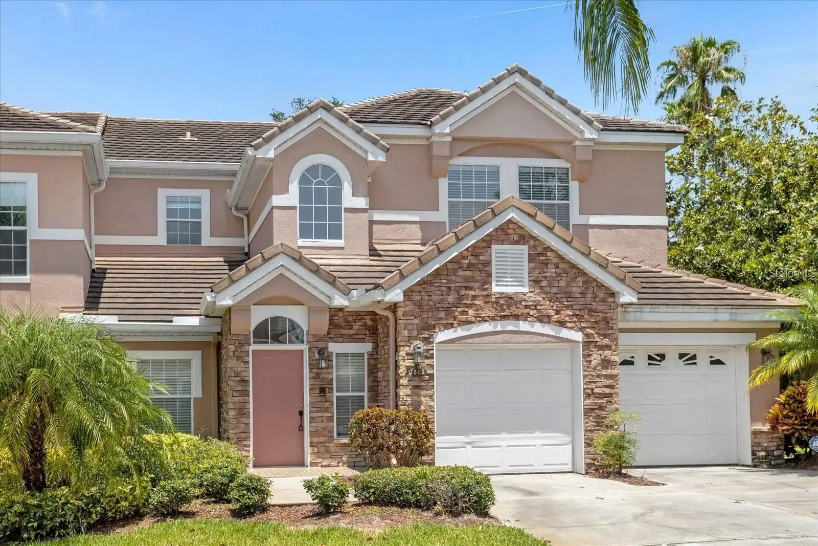 3BR, Residential Lease, 2BA, $3,300
Read More
