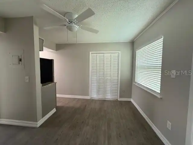 Listing Photo 7