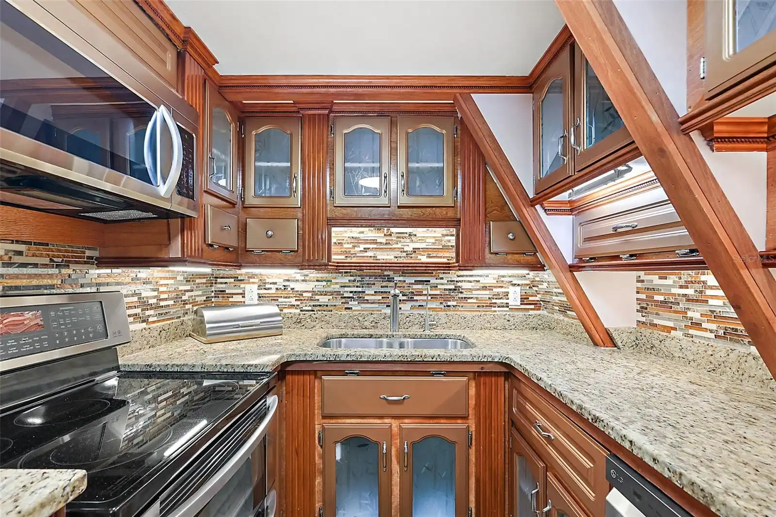 Listing Photo 15