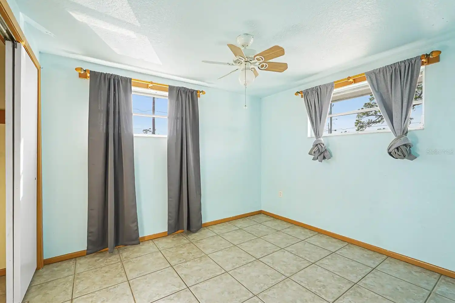 Listing Photo 17