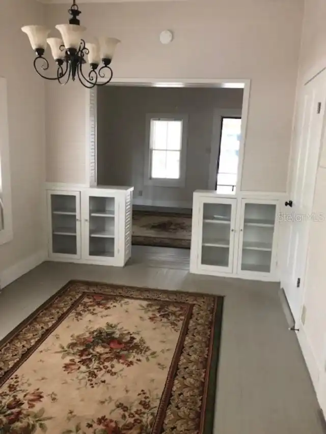 Listing Photo 8