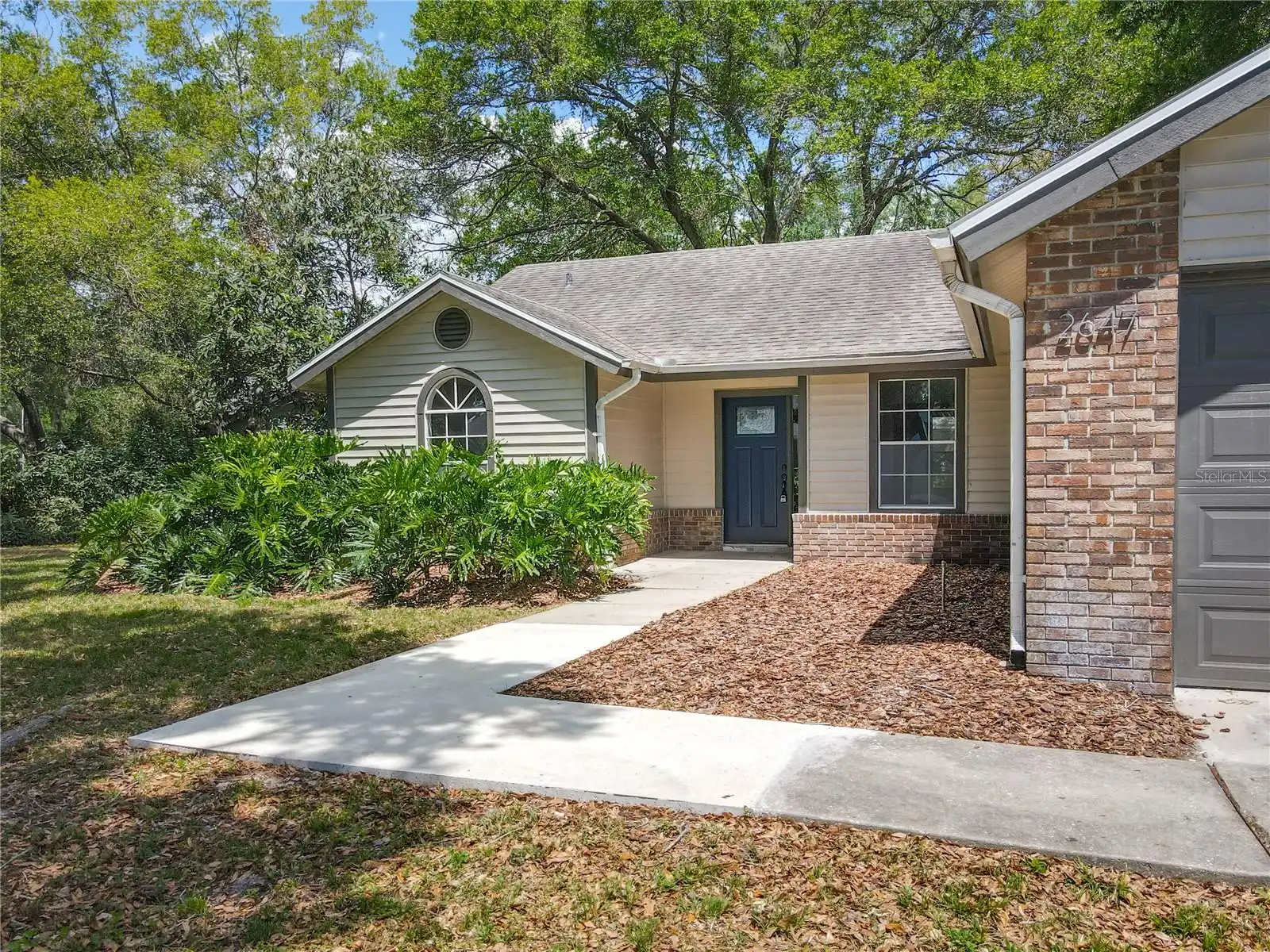 Listing Photo 11