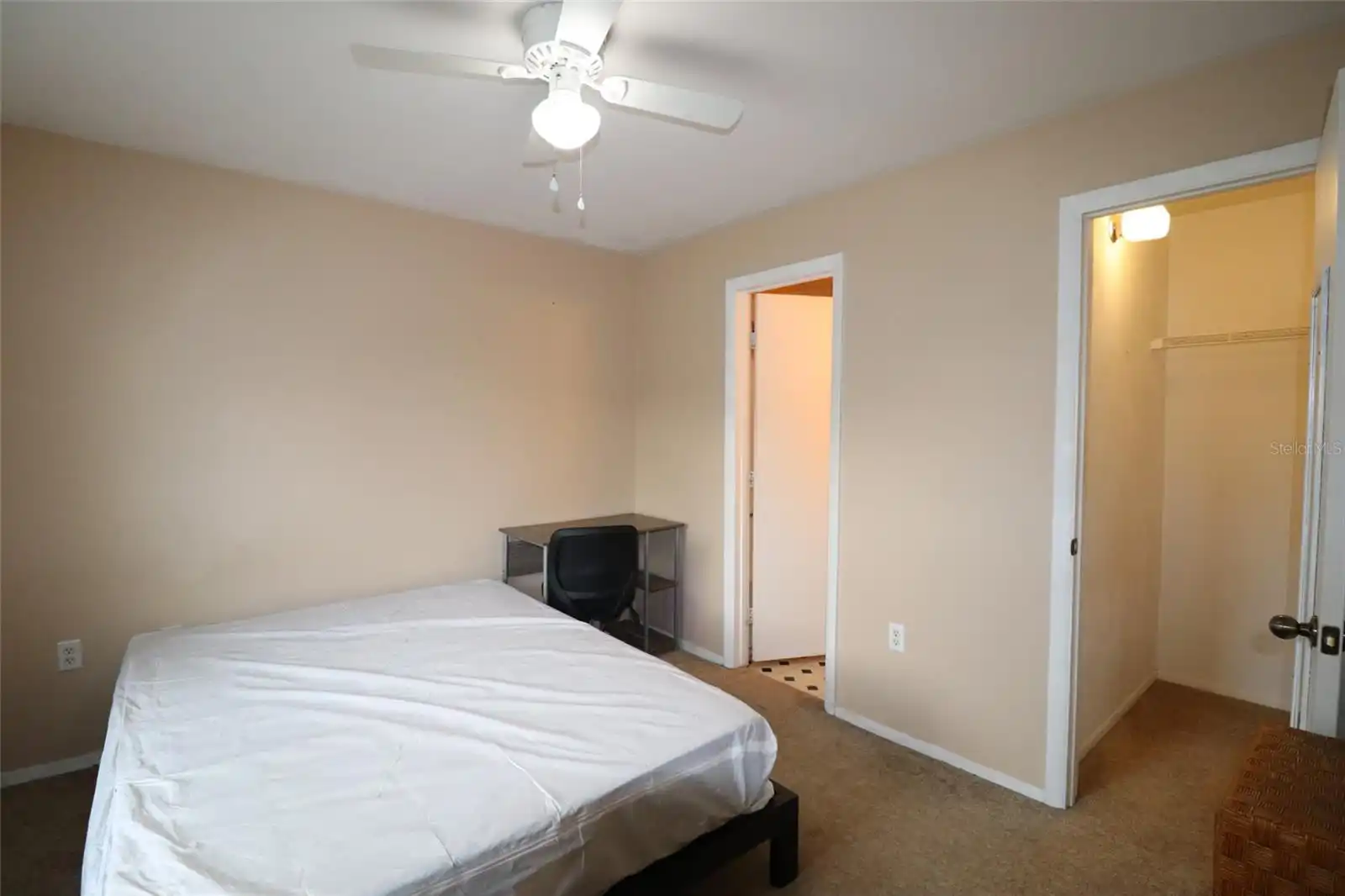Listing Photo 8