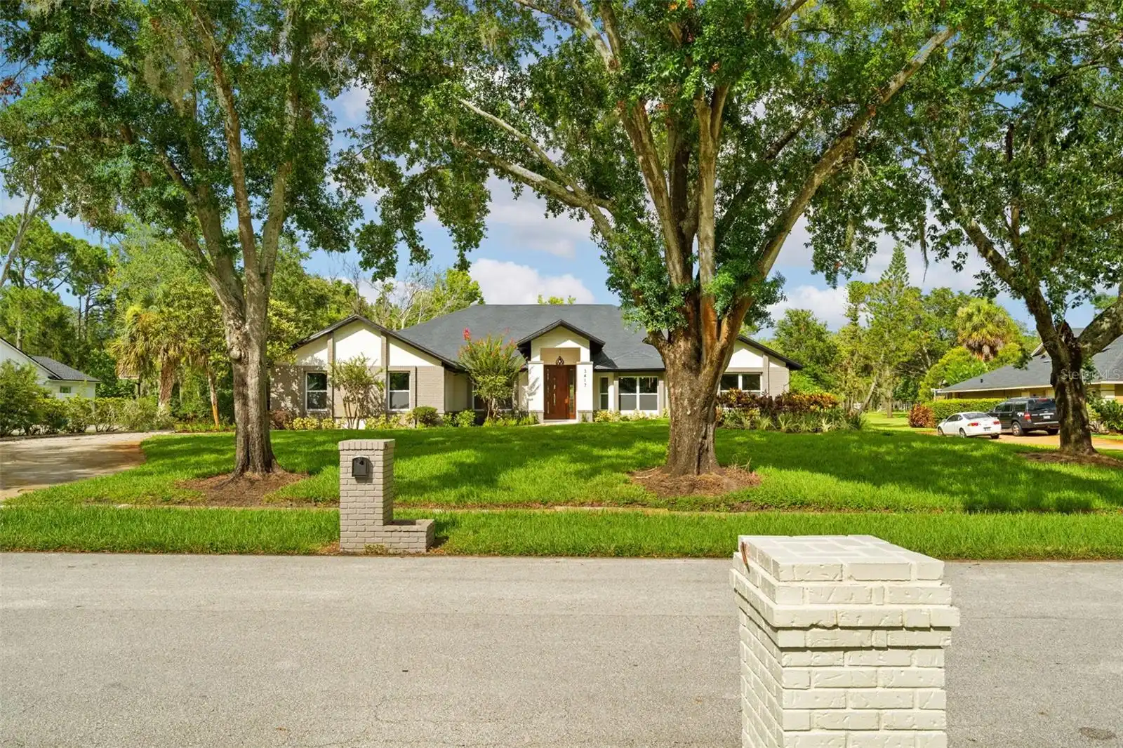 4BR, Home, 4BA, $1,600,000
Read More