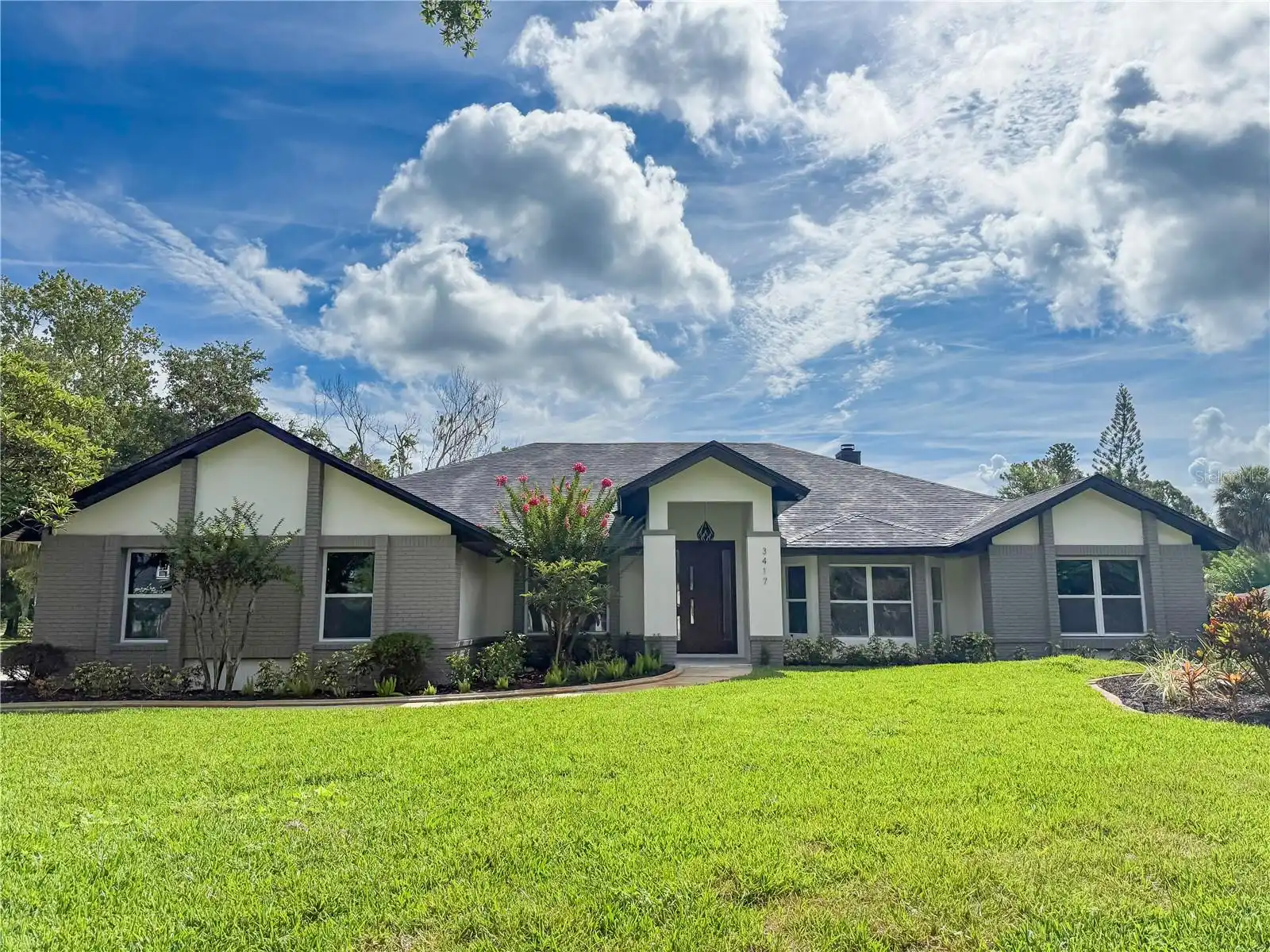 4BR, Home, 4BA, $1,600,000
Read More