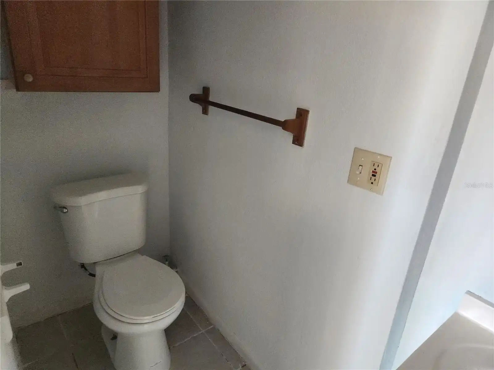 Listing Photo 7