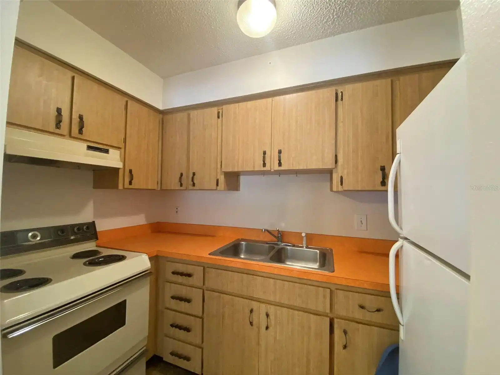 Listing Photo 8