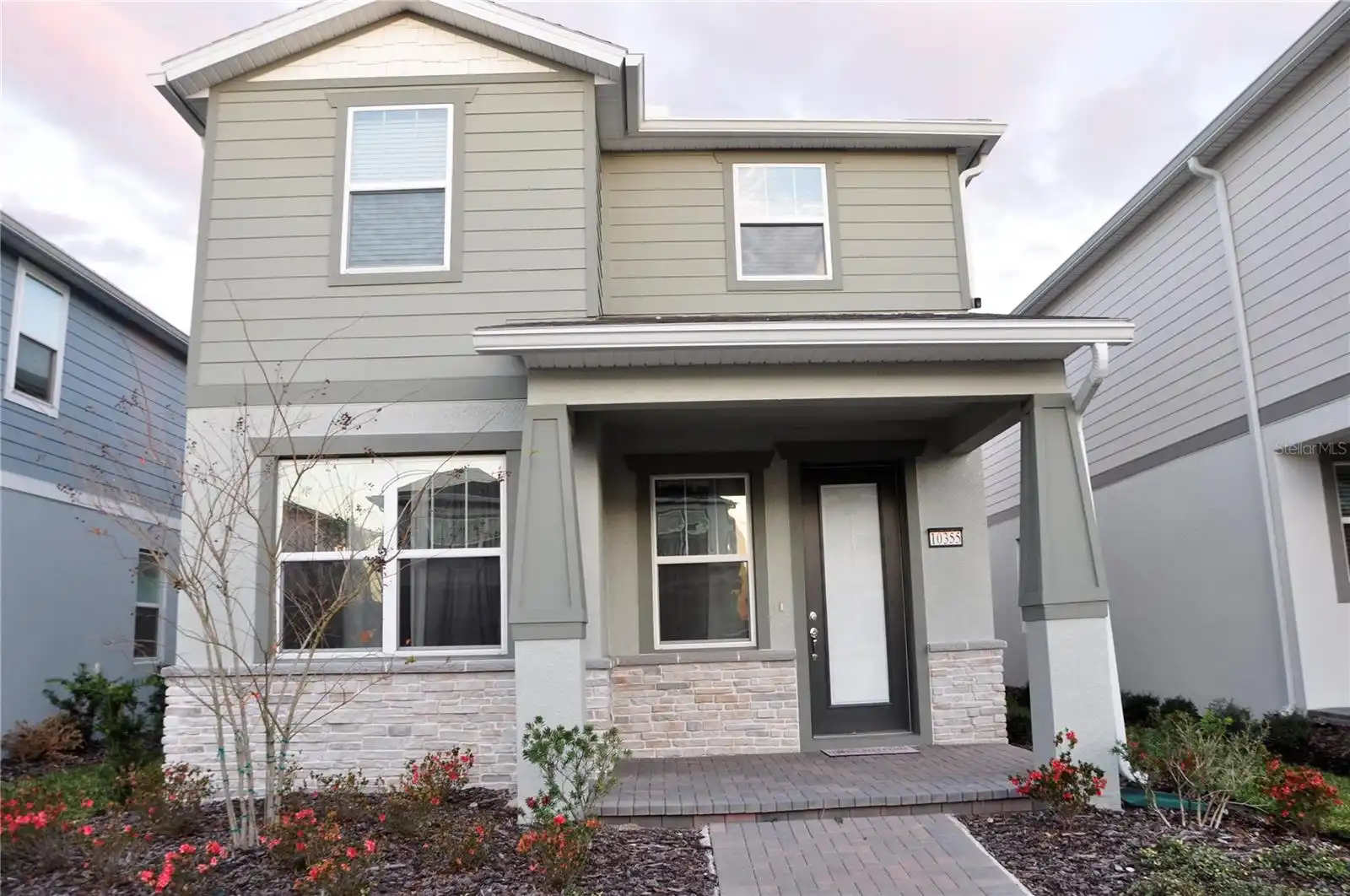 3BR, Residential Lease, 2BA, $3,250
Read More