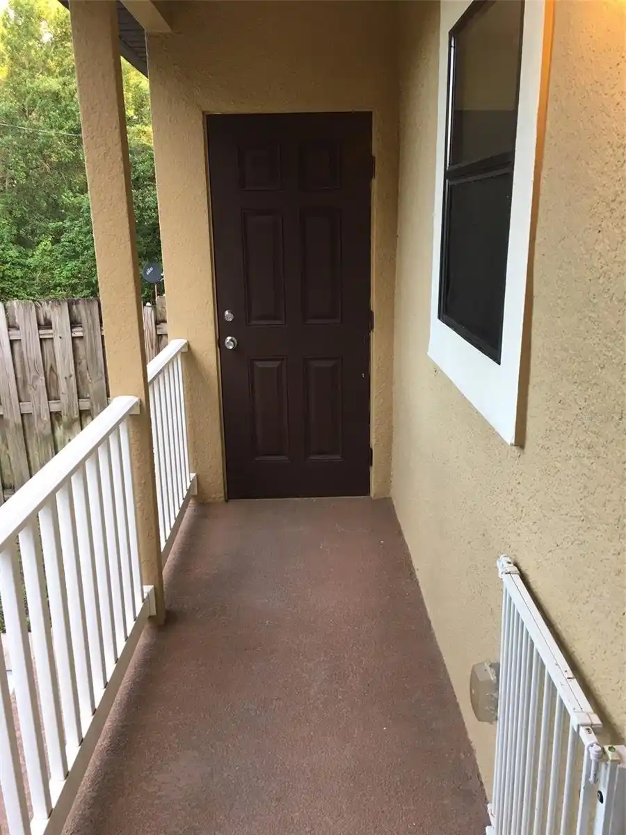 Listing Photo 8