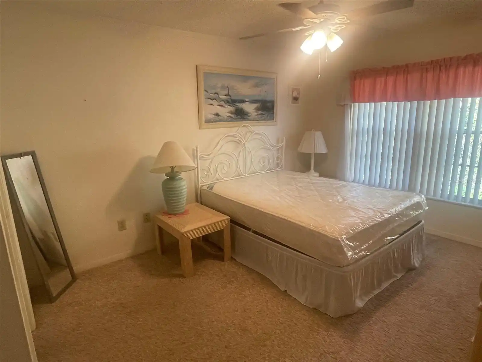 Listing Photo 10