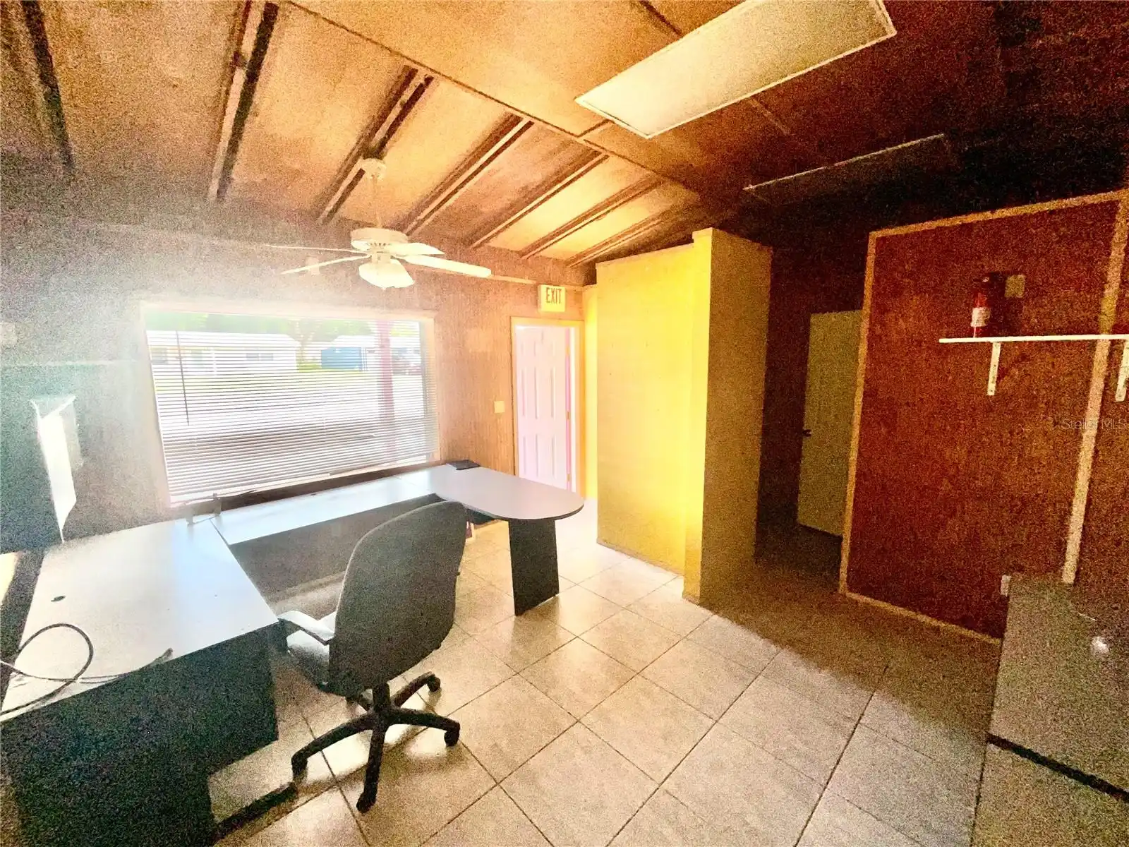 Listing Photo 8