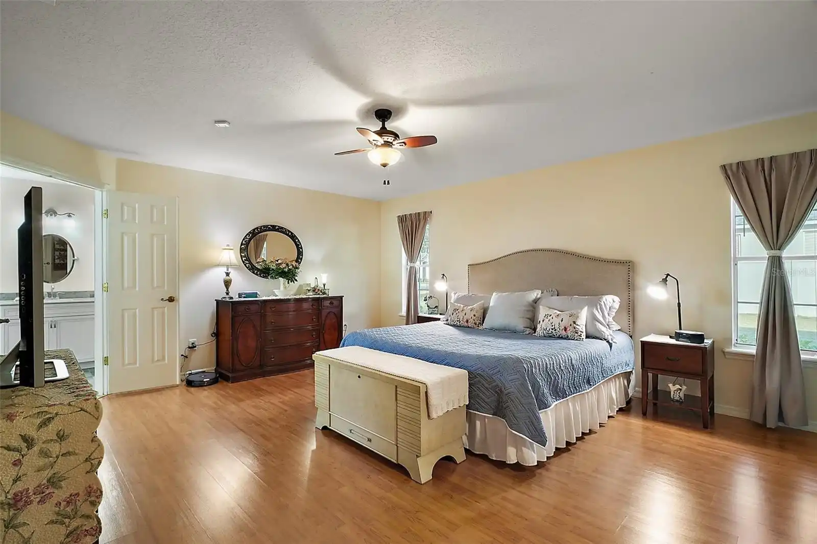 Listing Photo 18