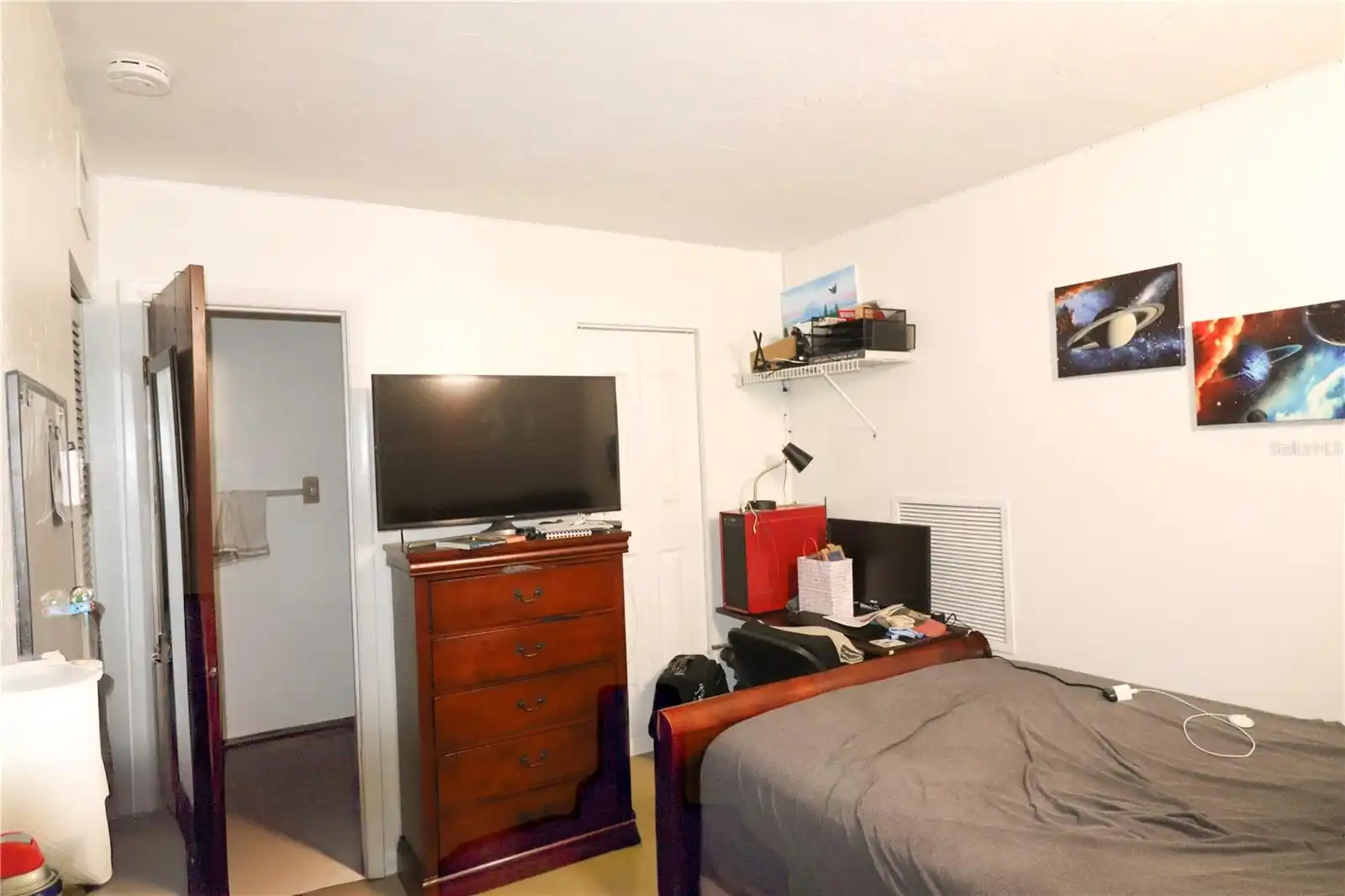 Listing Photo 16