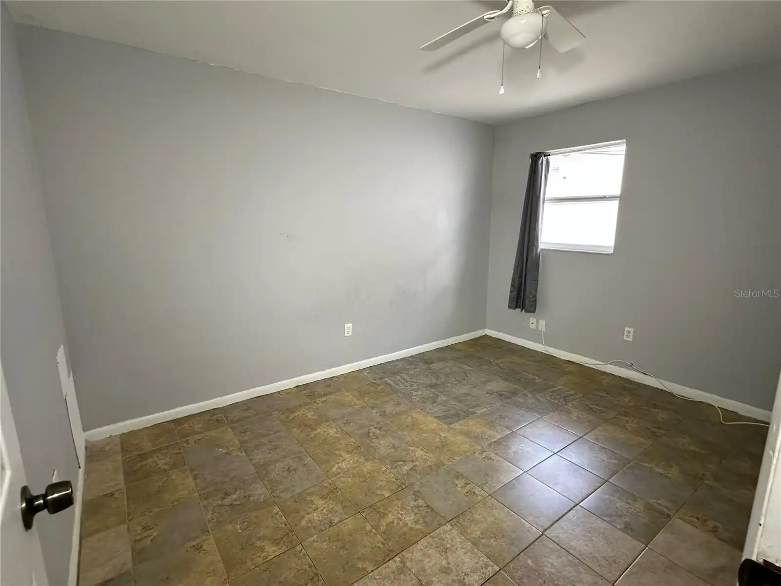 Listing Photo 9