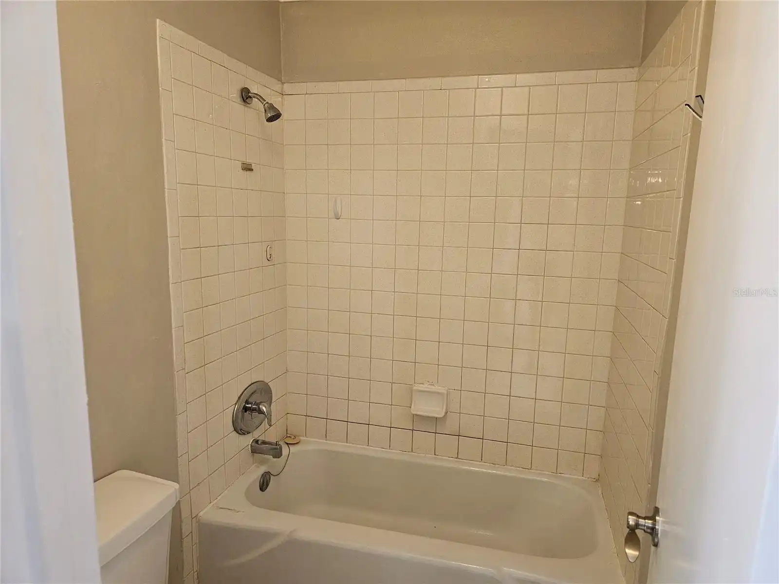 Listing Photo 11