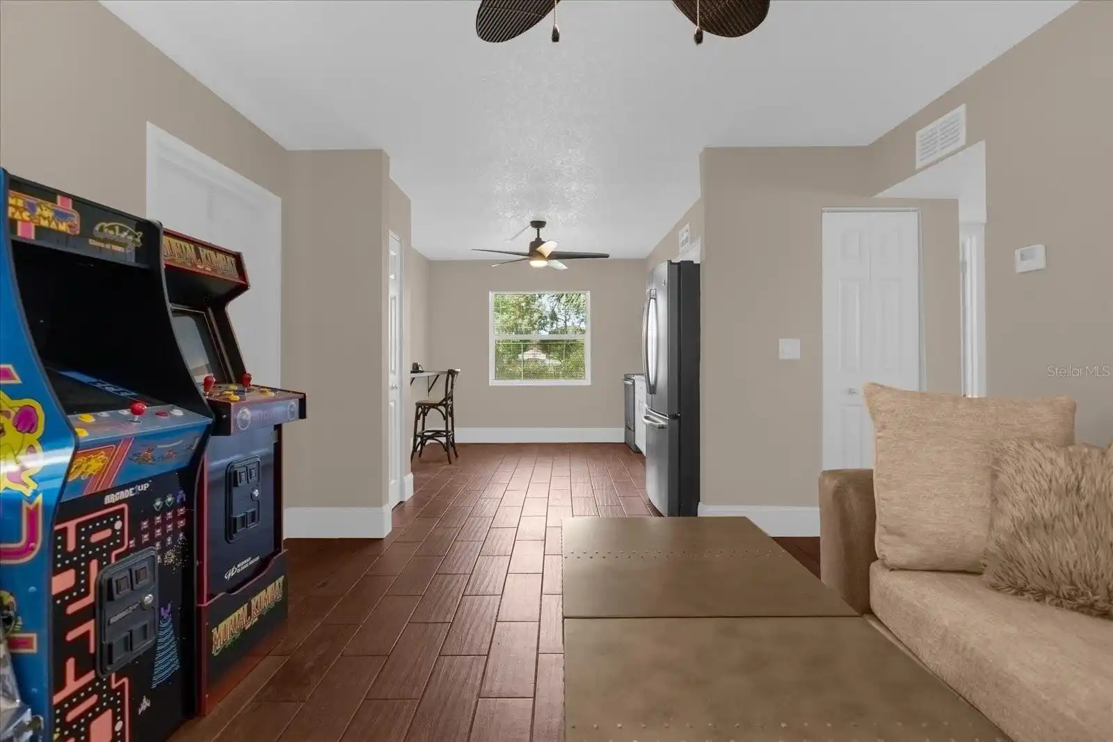 Listing Photo 7