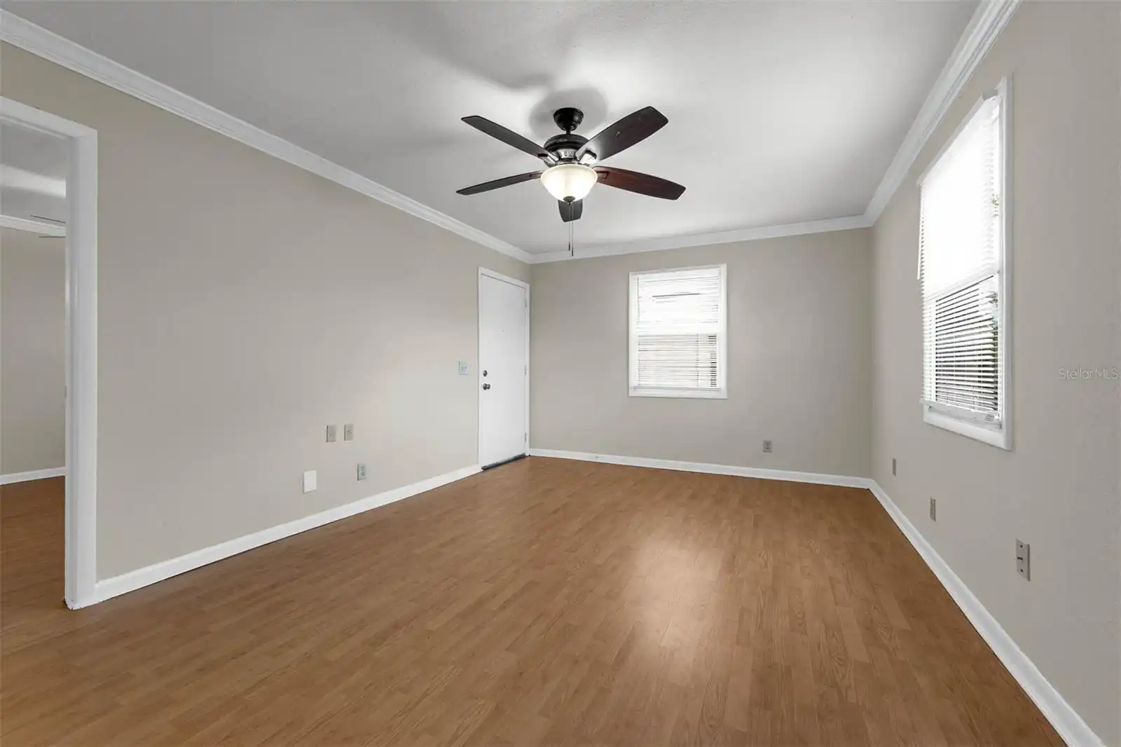 Listing Photo 7