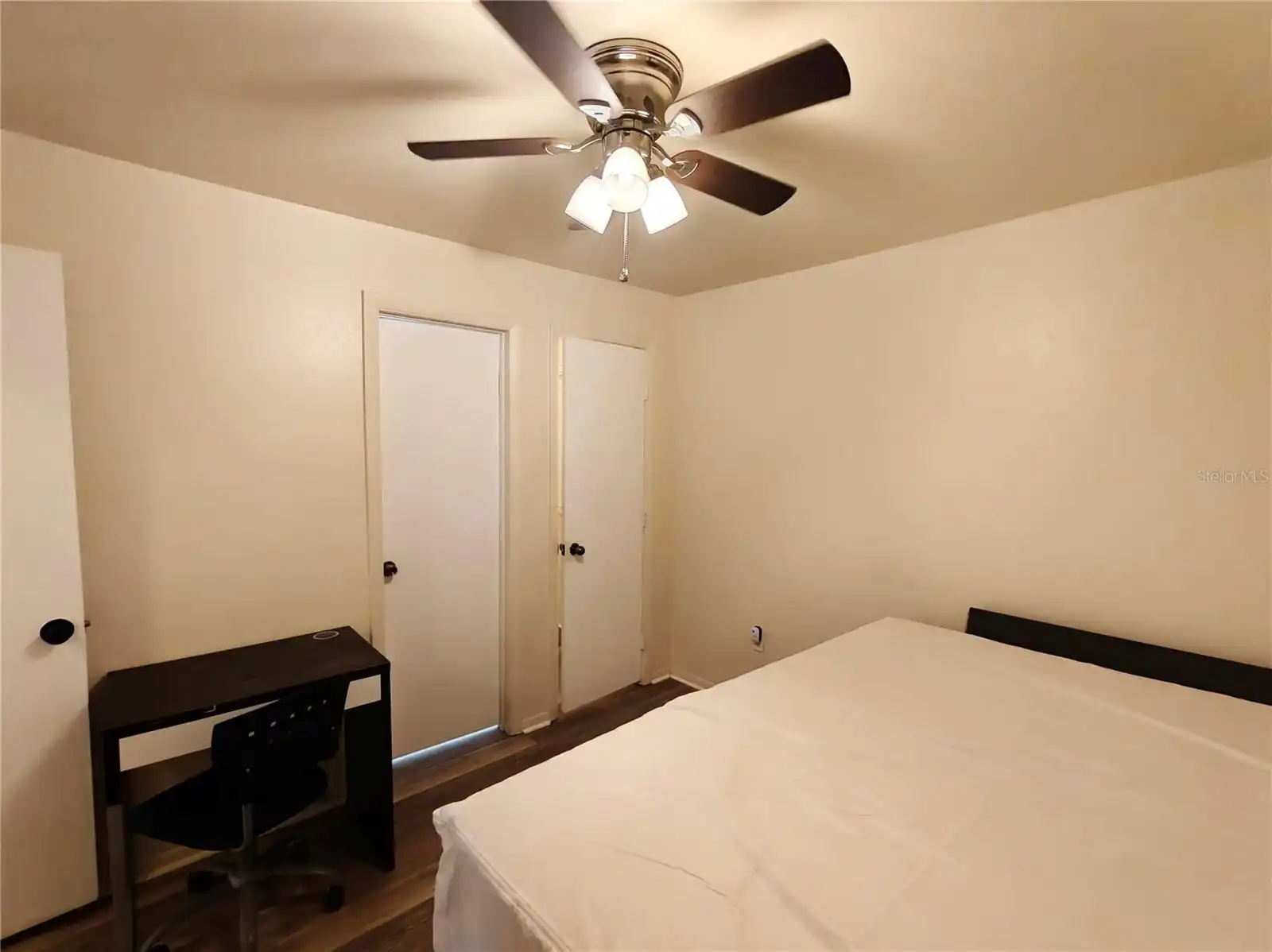 Listing Photo 15