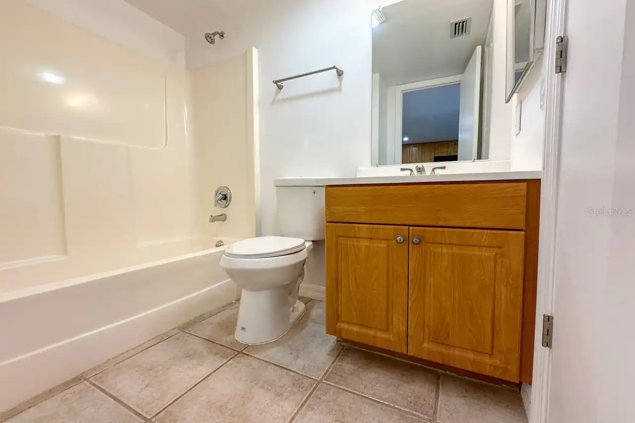 Listing Photo 20