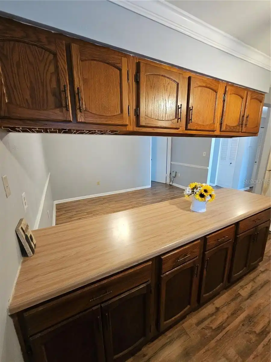 Listing Photo 9