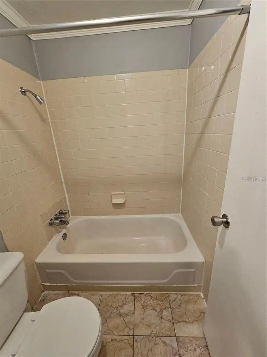 Listing Photo 20