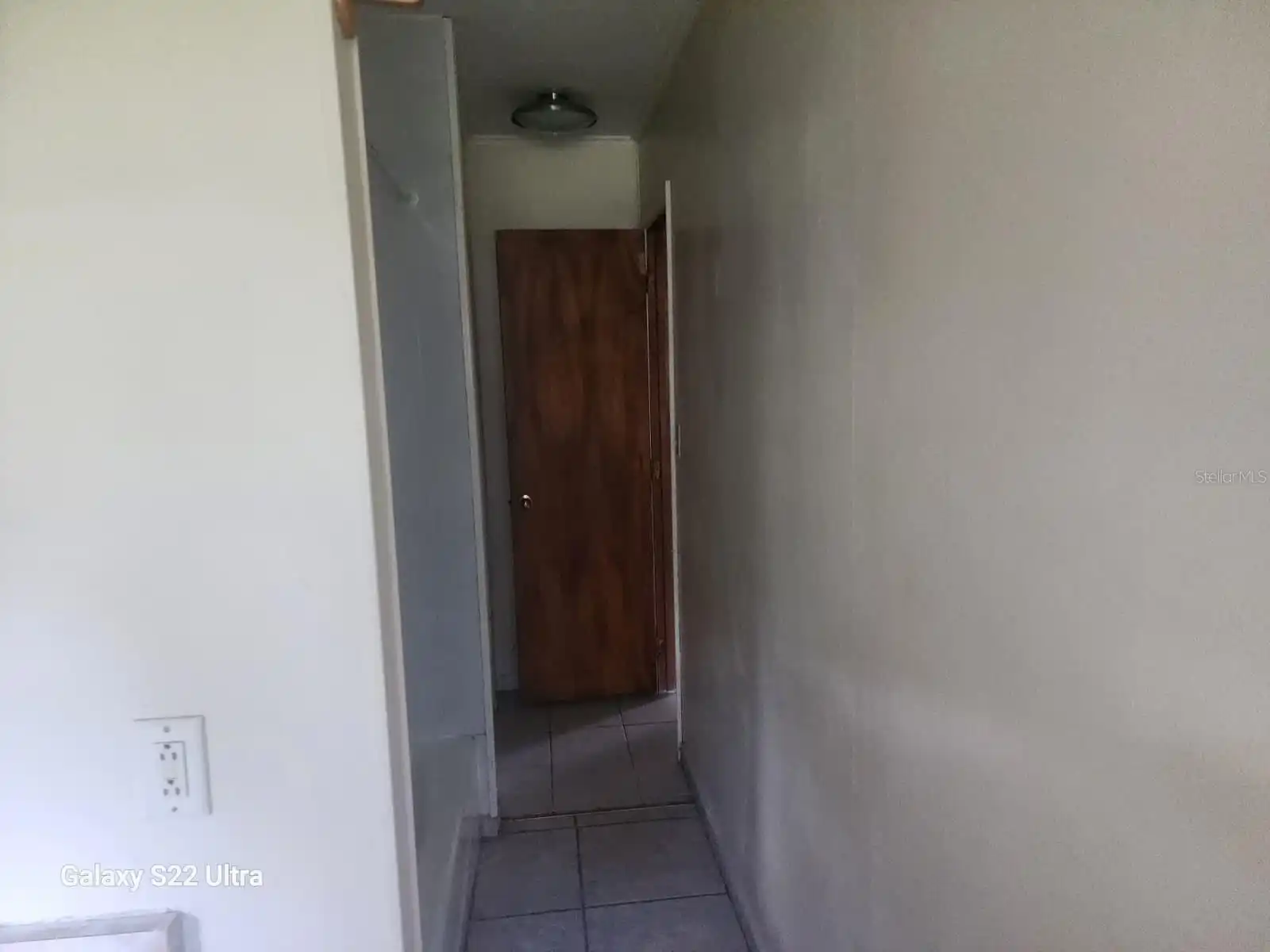 Listing Photo 8