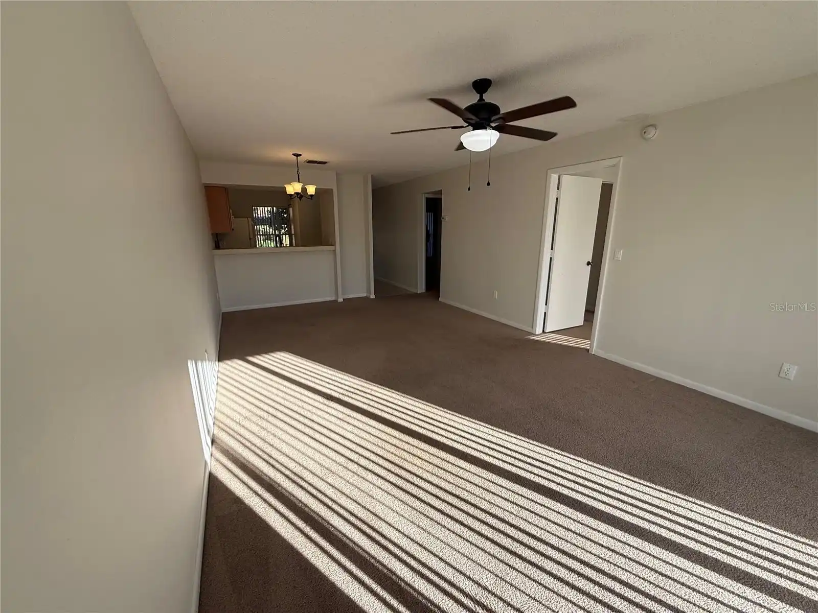 Listing Photo 12