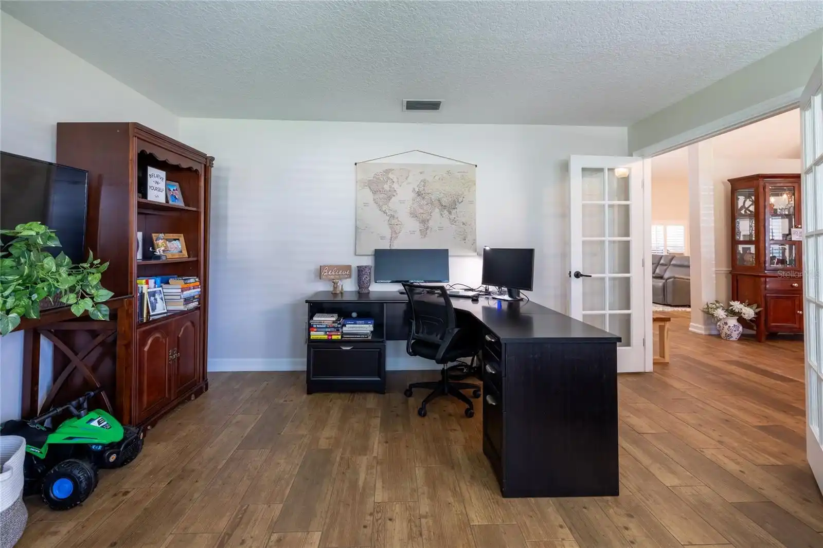 Listing Photo 23