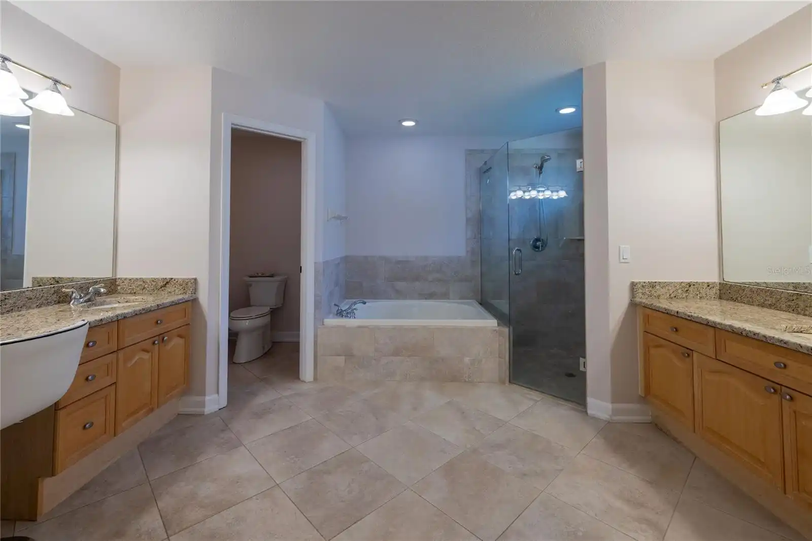 Listing Photo 21