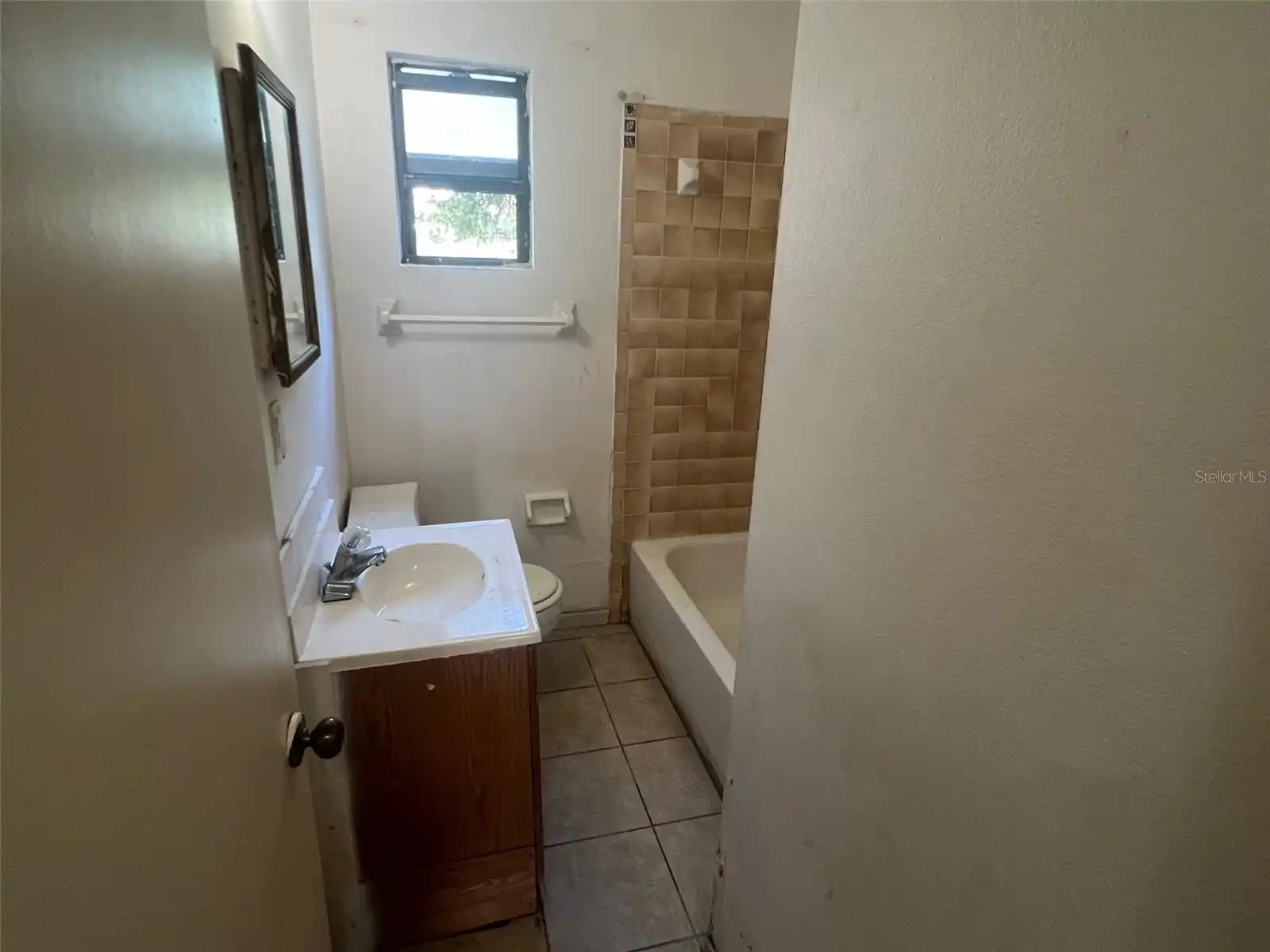 Listing Photo 6