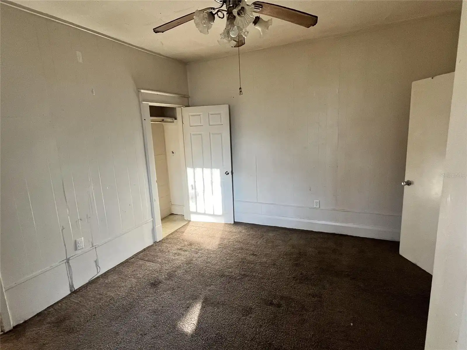 Listing Photo 8