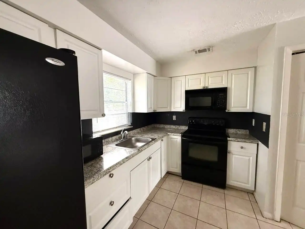 Listing Photo 13