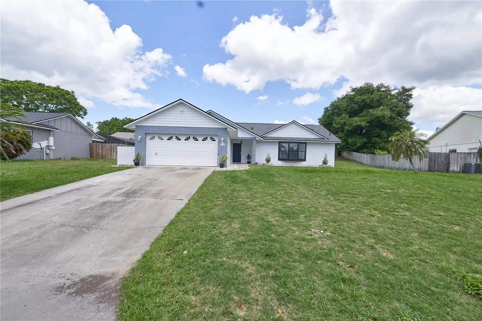 Listing Photo 10