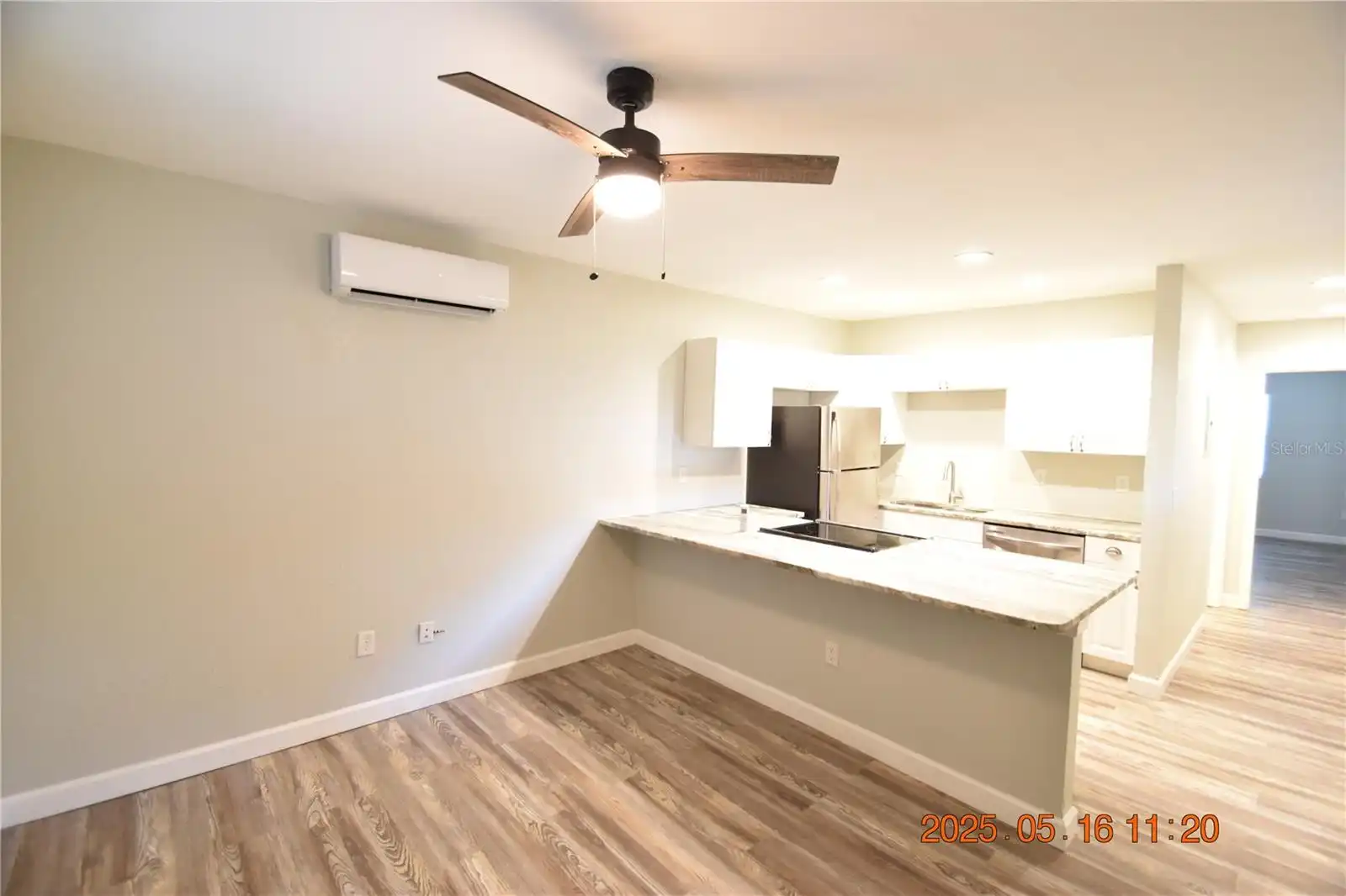 Listing Photo 8