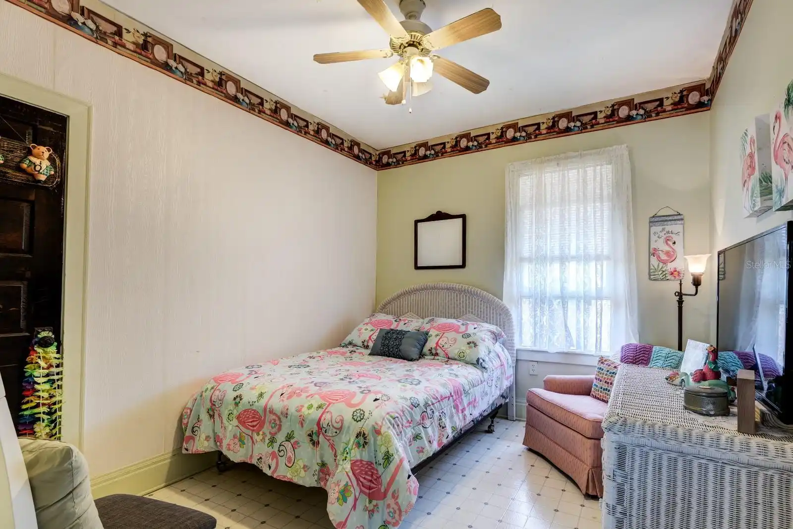 Listing Photo 17