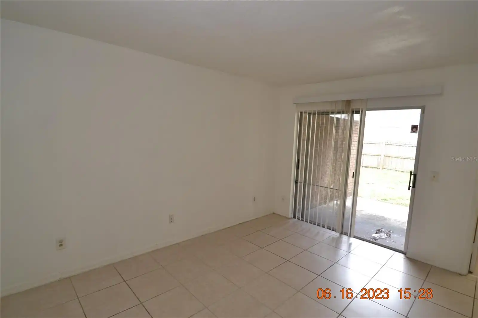 Listing Photo 11
