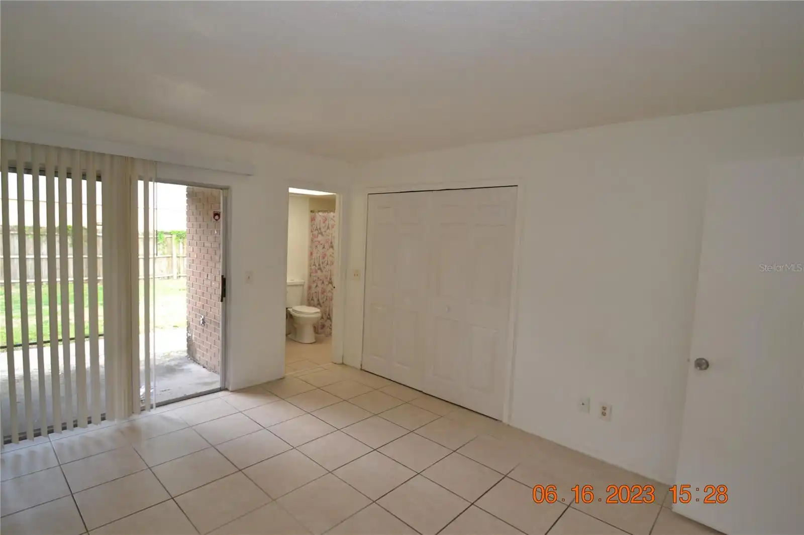 Listing Photo 12