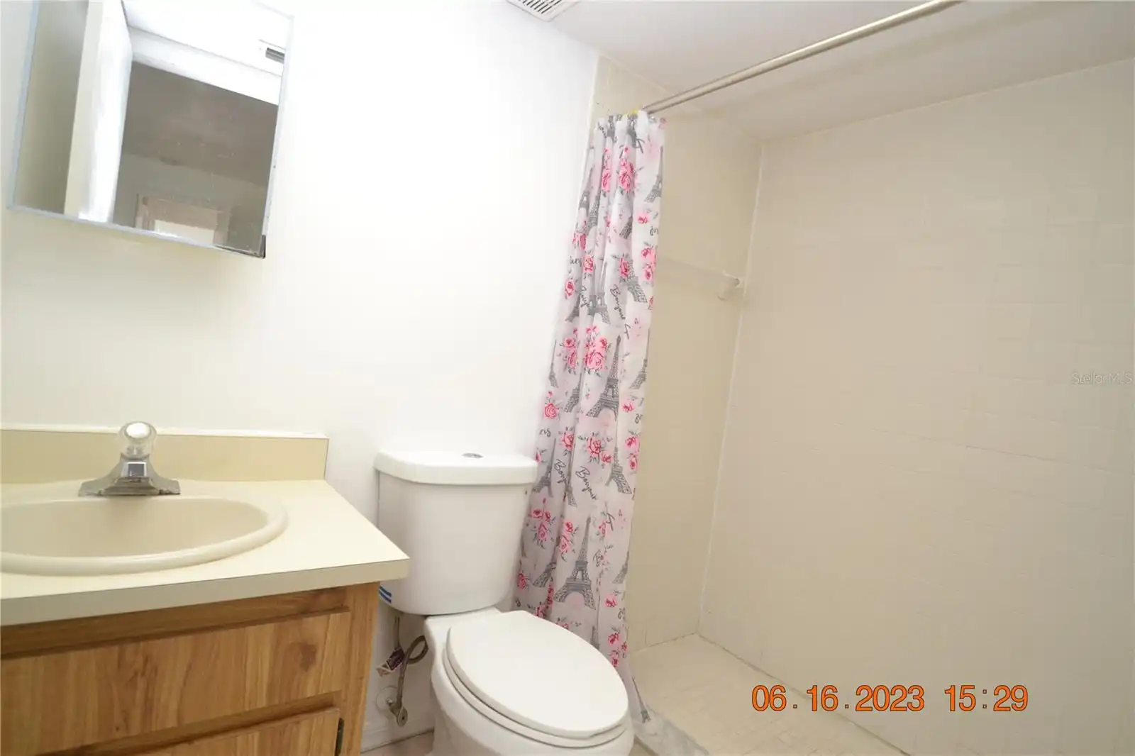 Listing Photo 15
