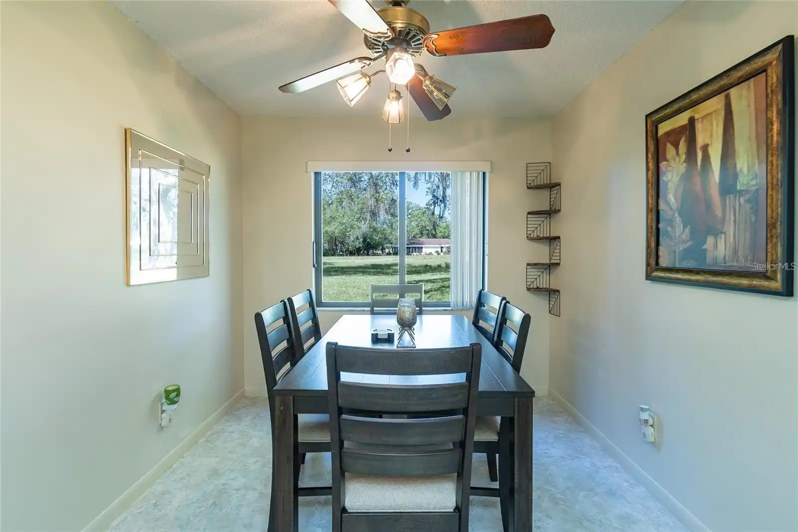 Listing Photo 10