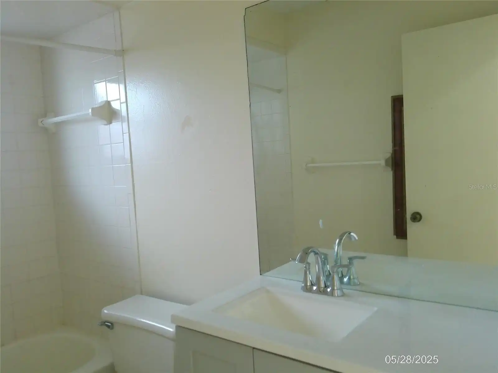 Listing Photo 9