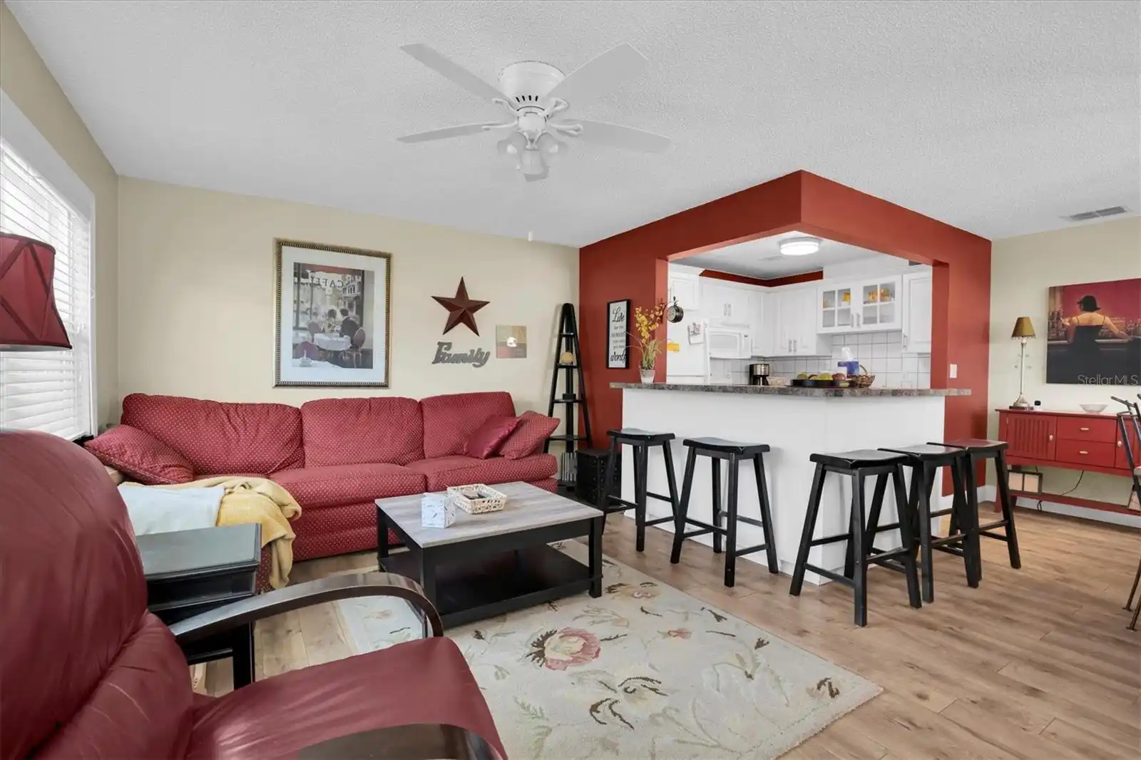 Listing Photo 7