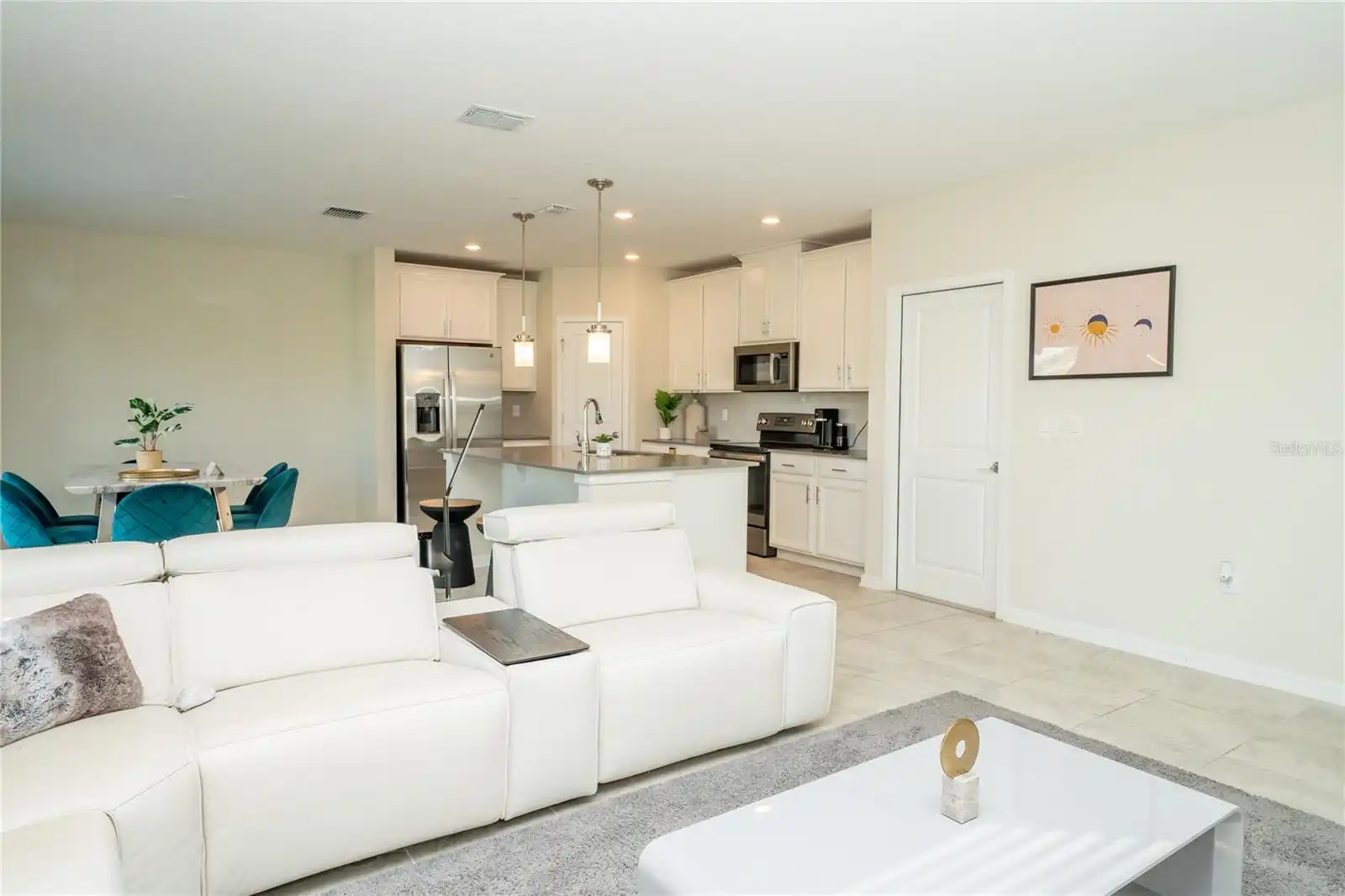 Listing Photo 6