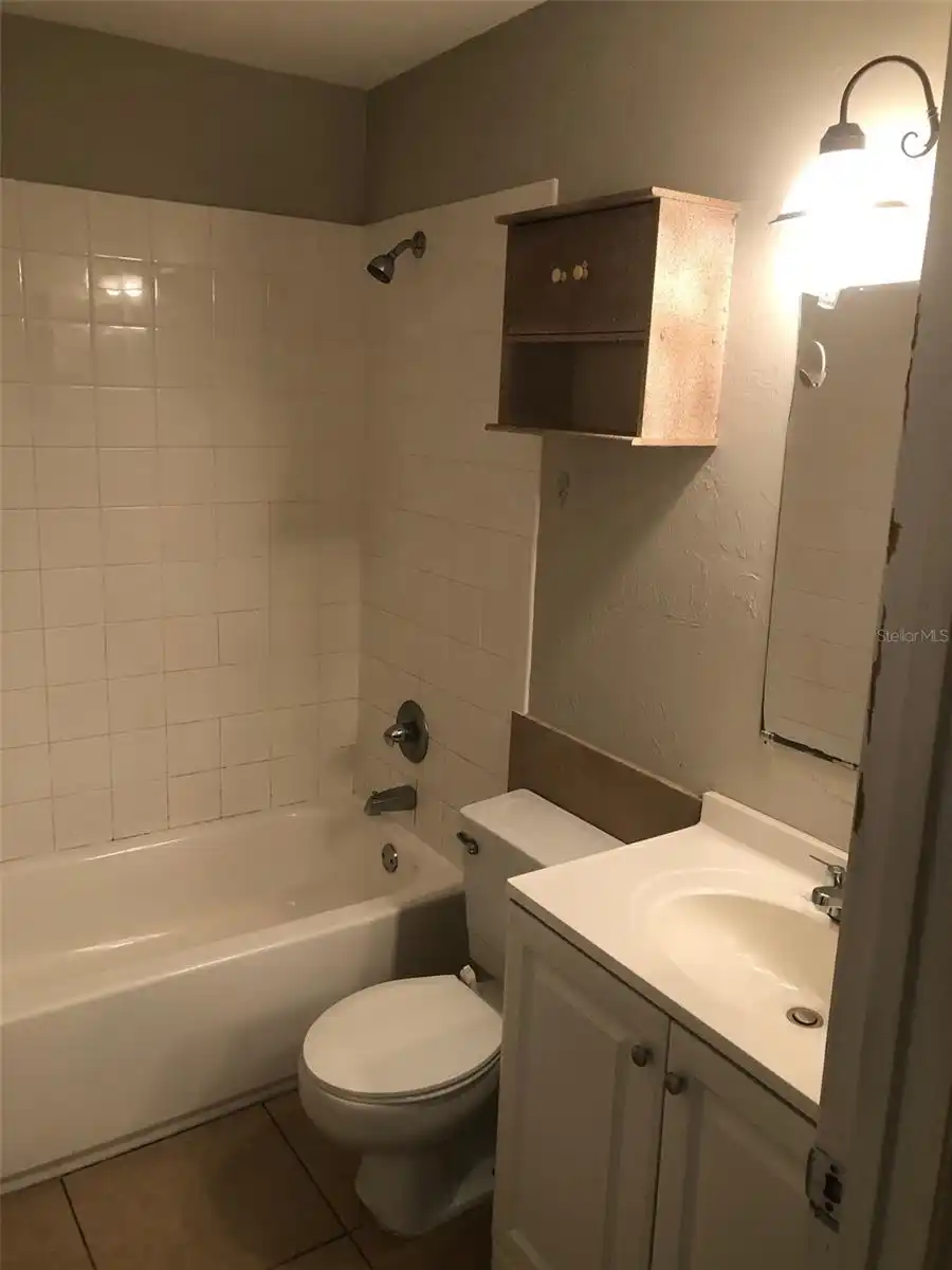 Listing Photo 10