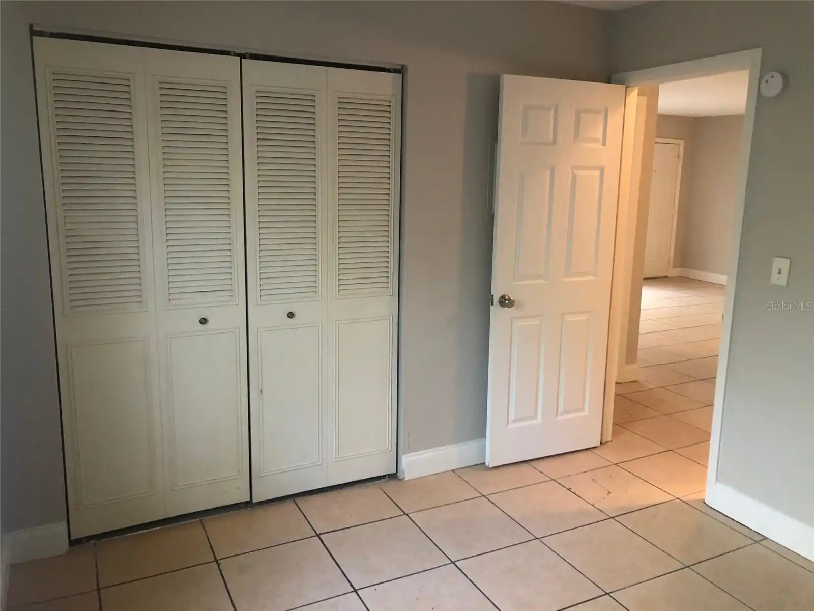 Listing Photo 8