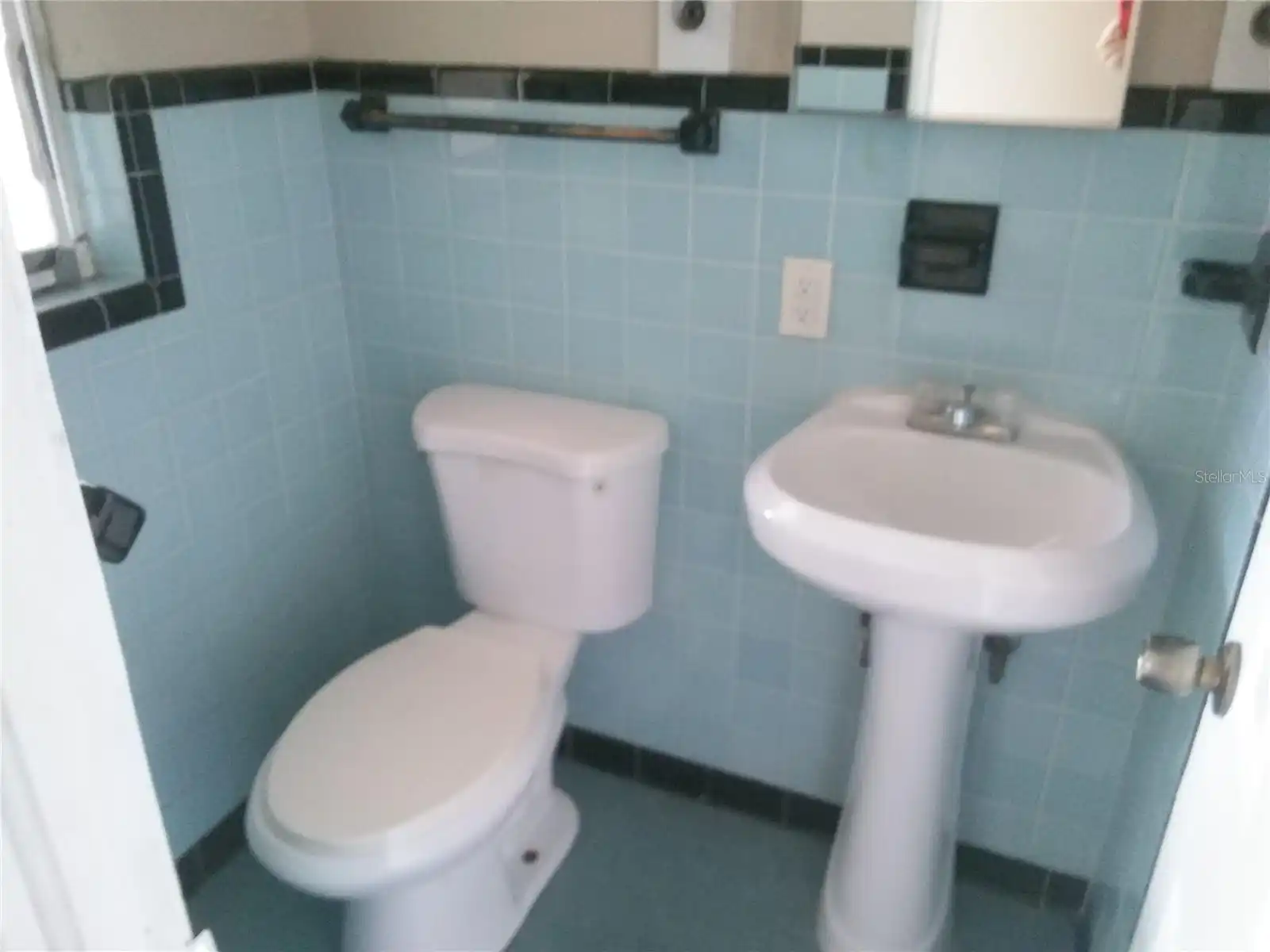 Listing Photo 8