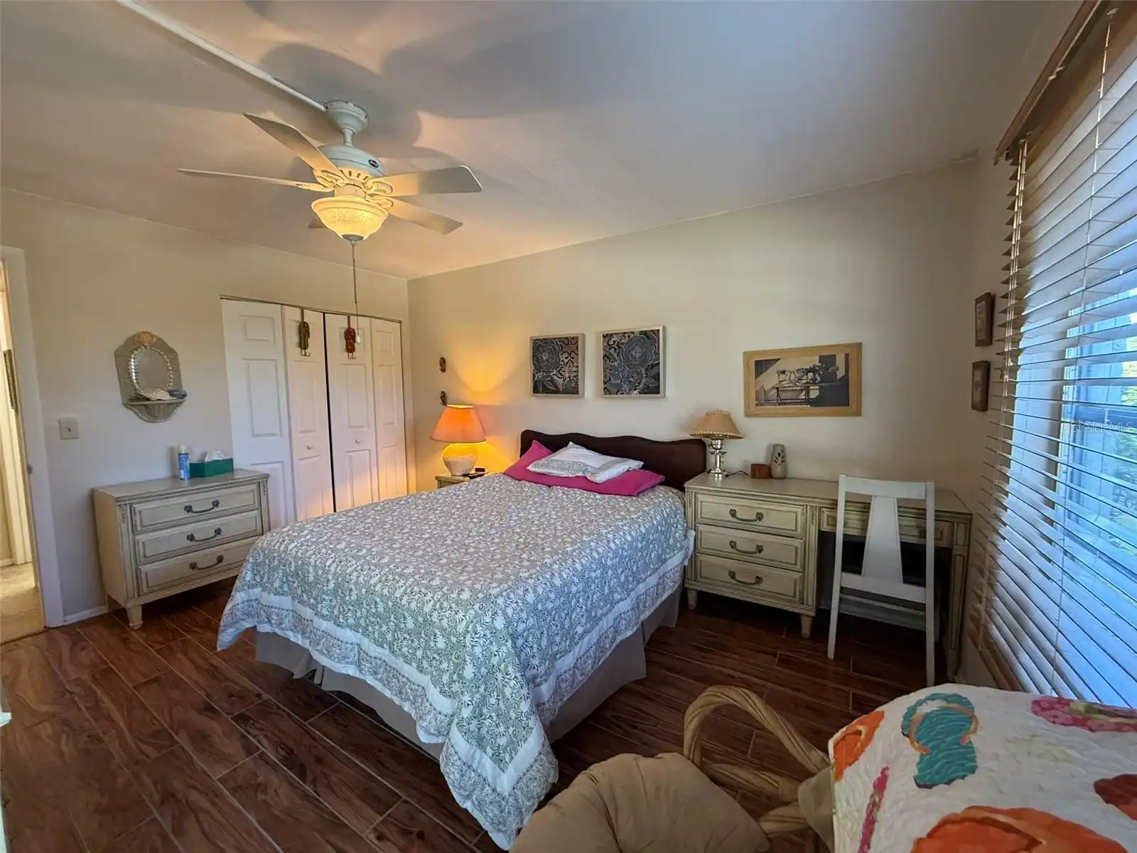 Listing Photo 12